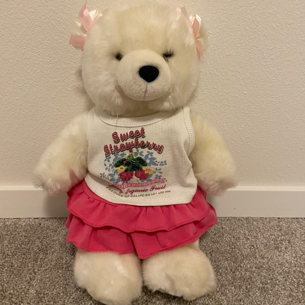 Look-a-like Build-a-bear white soft cuddly teddy bear